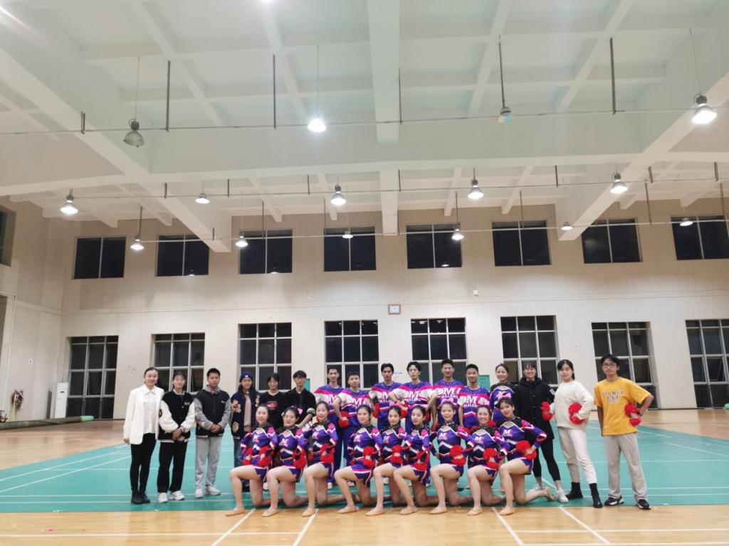 桂林医学院啦啦操代表队在“2021年全国啦啦操联赛总决赛”中荣获佳绩